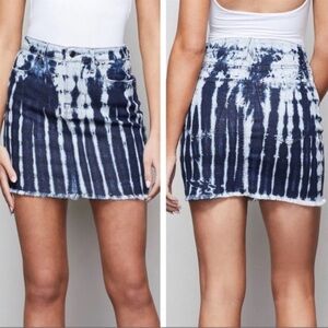 Good American Tie Dye Mini Skirt Size 0/25